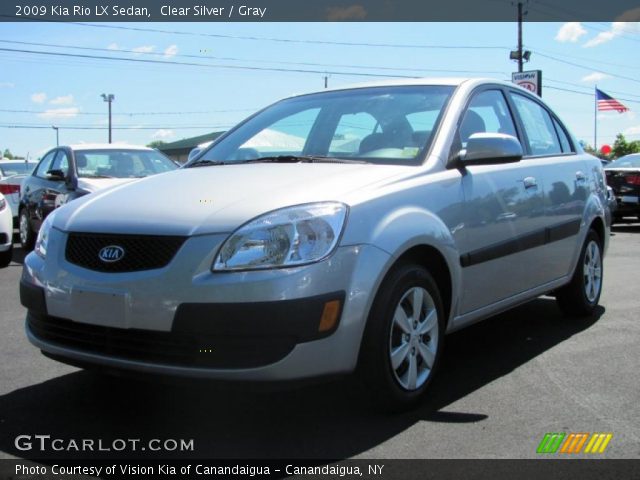 2009 Kia Rio LX Sedan in Clear Silver