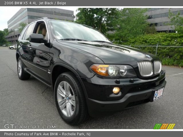 2006 BMW X5 4.4i in Jet Black