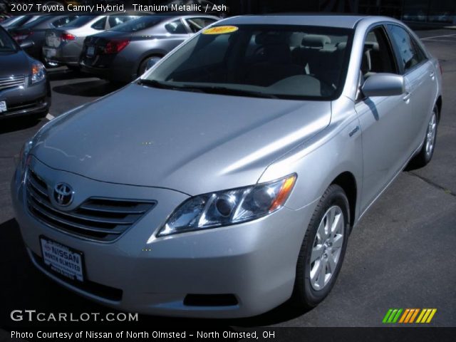 2007 Toyota Camry Hybrid in Titanium Metallic