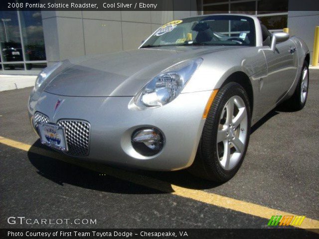 2008 Pontiac Solstice Roadster in Cool Silver