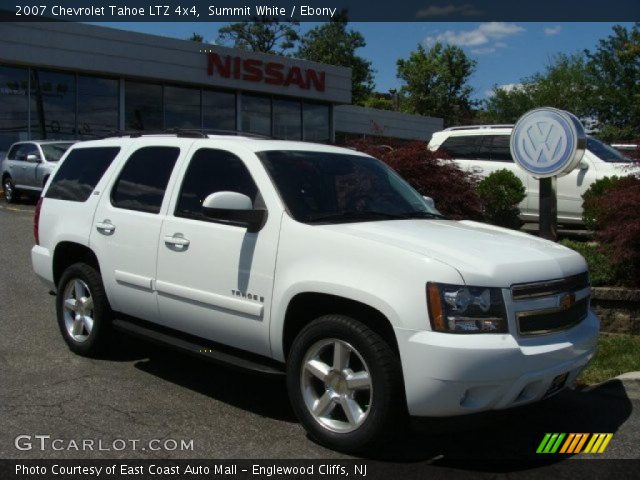 2007 Chevrolet Tahoe LTZ 4x4 in Summit White