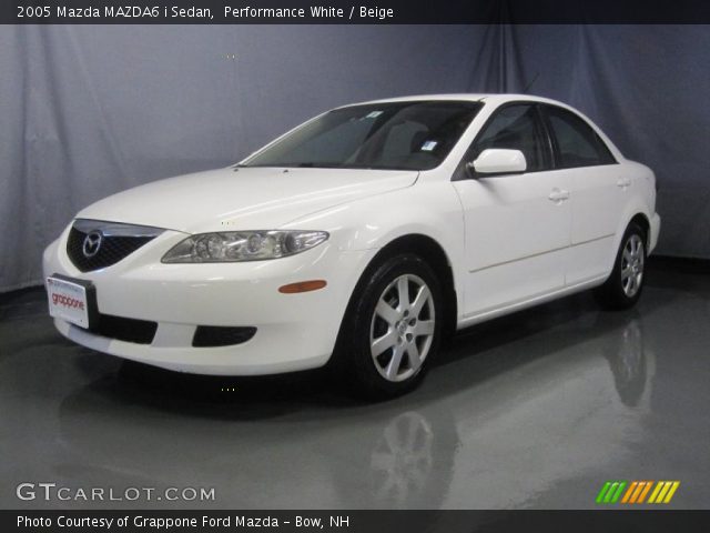 2005 Mazda MAZDA6 i Sedan in Performance White