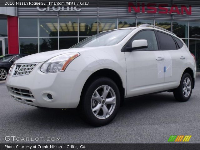 2010 Nissan rogue white #2