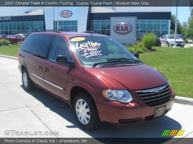 2007 Chrysler Town & Country Touring in Cognac Crystal Pearl