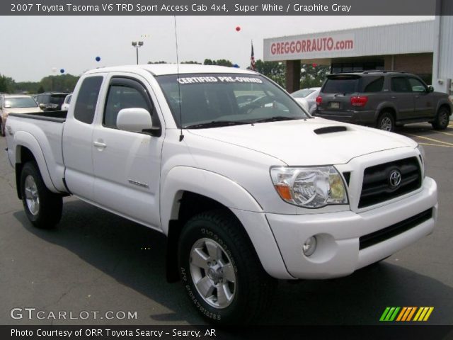 2007 Toyota Tacoma V6 TRD Sport Access Cab 4x4 in Super White