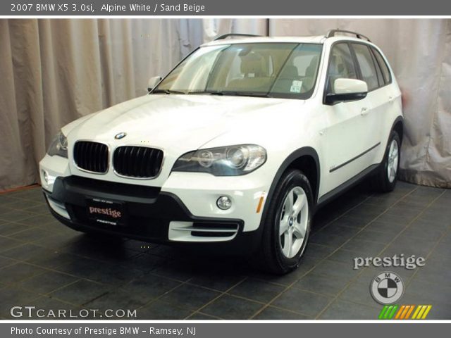 2007 BMW X5 3.0si in Alpine White