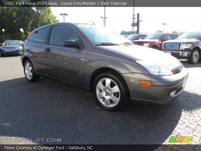 2002 Ford Focus ZX3 Coupe in Liquid Grey Metallic