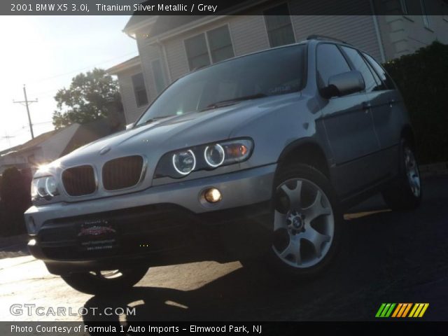 2001 BMW X5 3.0i in Titanium Silver Metallic