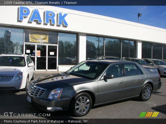 2006 Cadillac DTS  in Titanium Metallic
