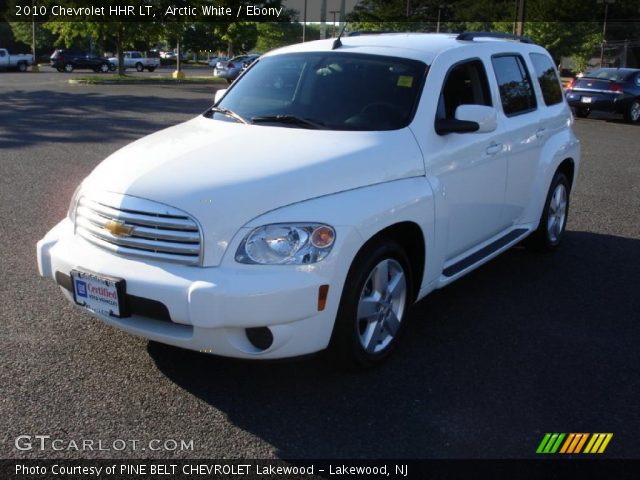 2010 Chevrolet HHR LT in Arctic White