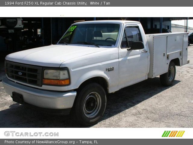 1994 Ford F250 XL Regular Cab Chassis Utility in White