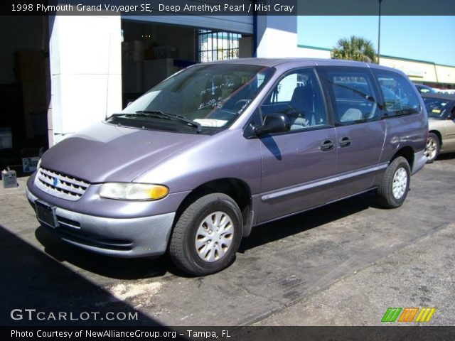 1998 Plymouth Grand Voyager SE in Deep Amethyst Pearl