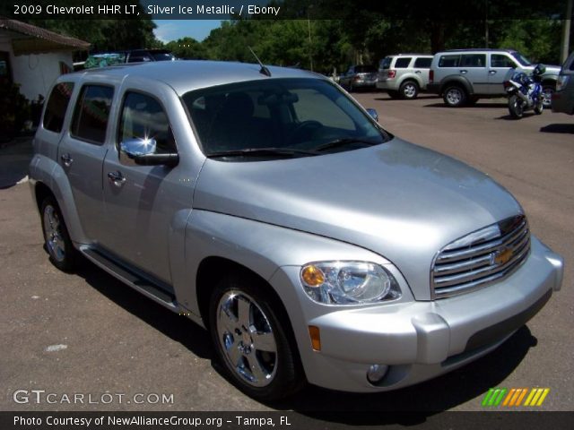 2009 Chevrolet HHR LT in Silver Ice Metallic