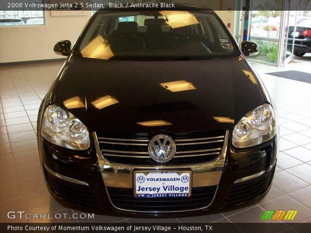 2006 Volkswagen Jetta 2.5 Sedan in Black