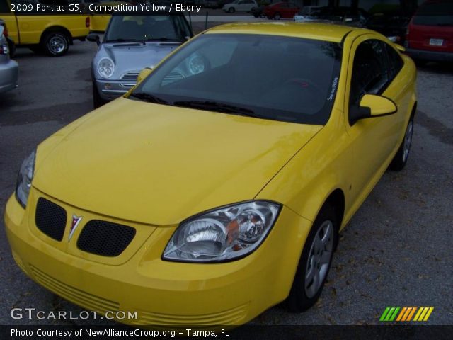 2009 Pontiac G5  in Competition Yellow