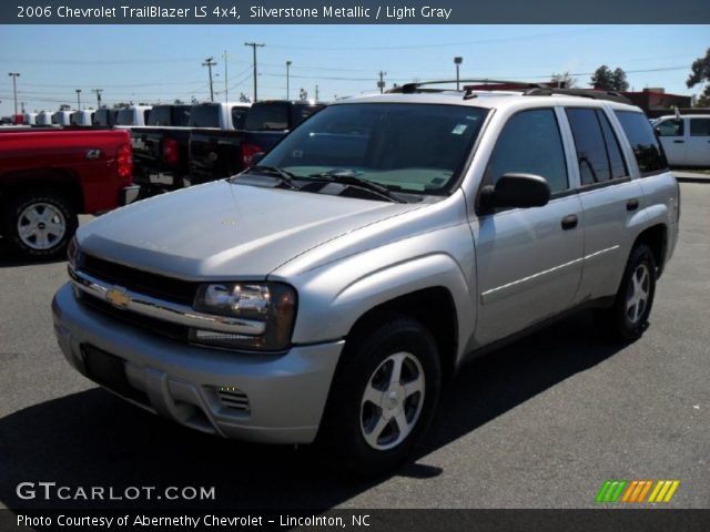 2006 Chevrolet TrailBlazer LS 4x4 in Silverstone Metallic