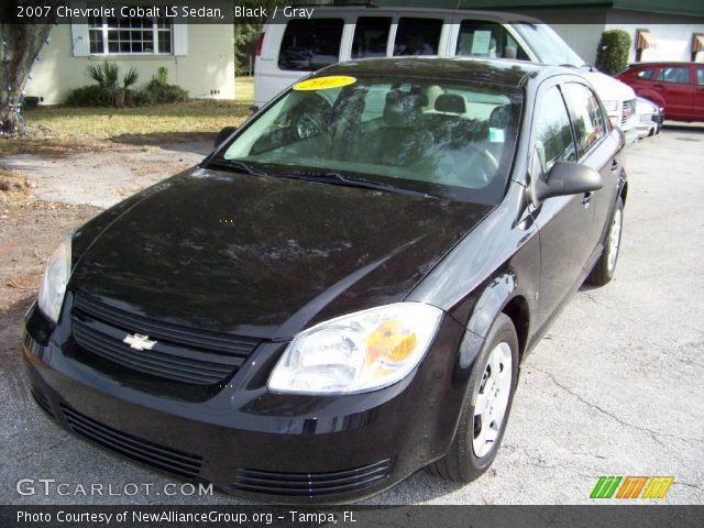 2007 Chevrolet Cobalt LS Sedan in Black