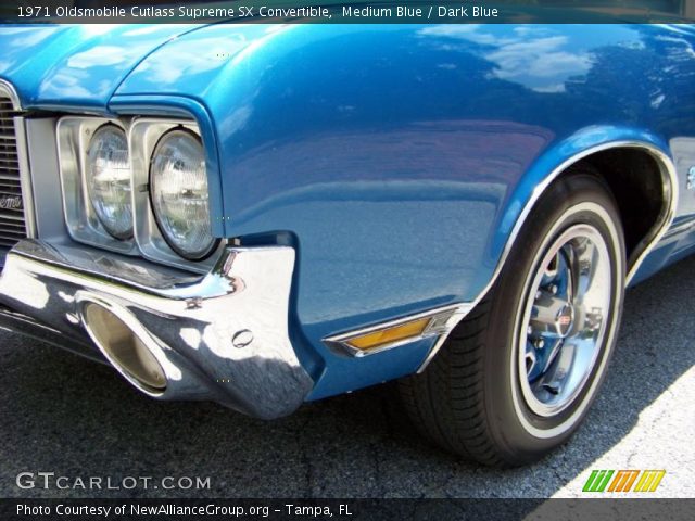 1971 Oldsmobile Cutlass Supreme SX Convertible in Medium Blue