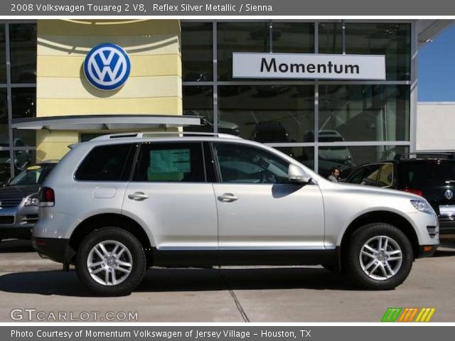 2008 Volkswagen Touareg 2 V8 in Reflex Silver Metallic