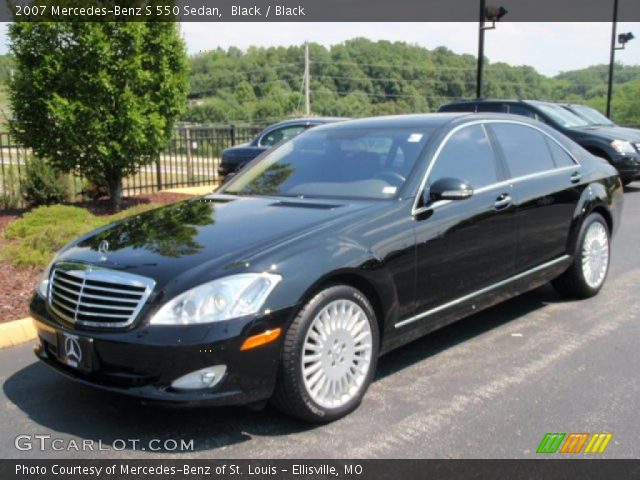 2007 Mercedes-Benz S 550 Sedan in Black