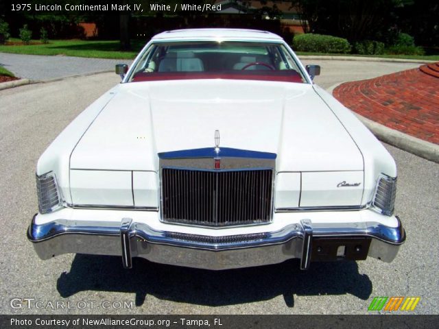 1975 Lincoln Continental Mark IV in White