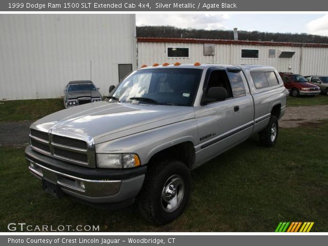 1999 Dodge Ram 1500 SLT Extended Cab 4x4 in Silver Metallic