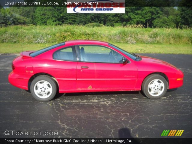 1998 Pontiac Sunfire SE Coupe in Bright Red