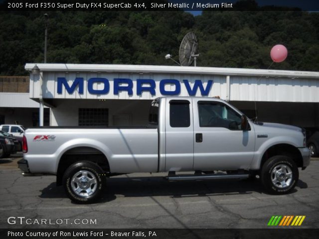 2005 Ford F350 Super Duty FX4 SuperCab 4x4 in Silver Metallic