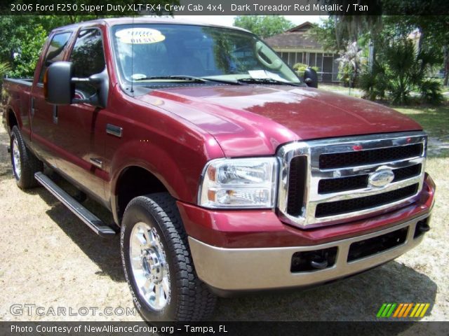 2006 Ford F250 Super Duty XLT FX4 Crew Cab 4x4 in Dark Toreador Red Metallic