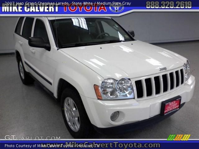 2007 Jeep Grand Cherokee Laredo in Stone White