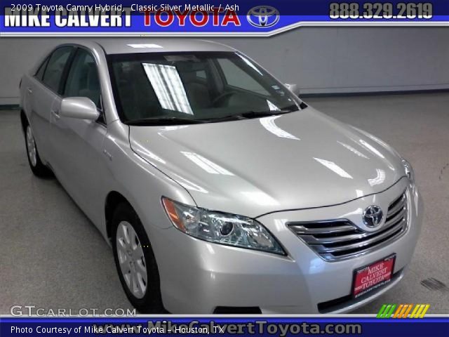 2009 Toyota Camry Hybrid in Classic Silver Metallic
