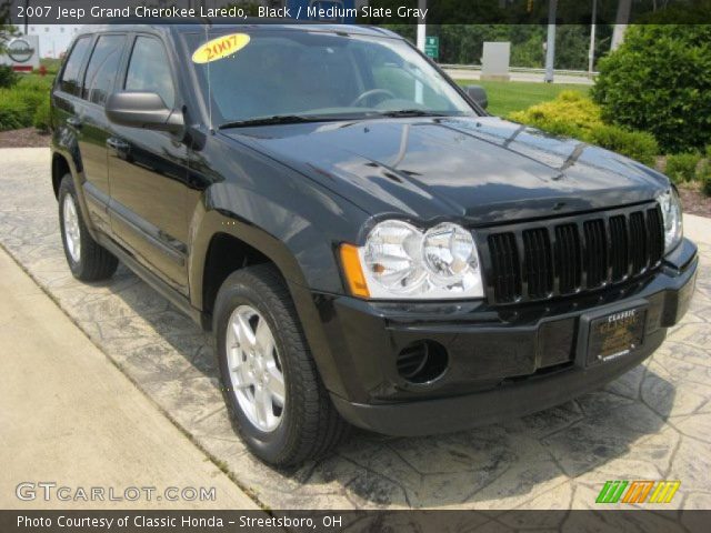 2007 Jeep Grand Cherokee Laredo in Black