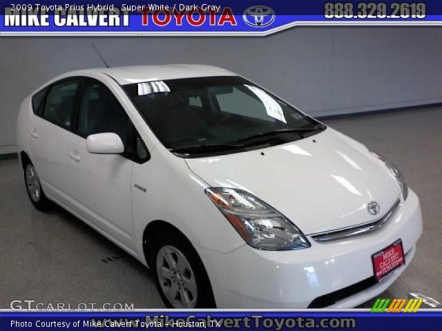 2009 Toyota Prius Hybrid in Super White