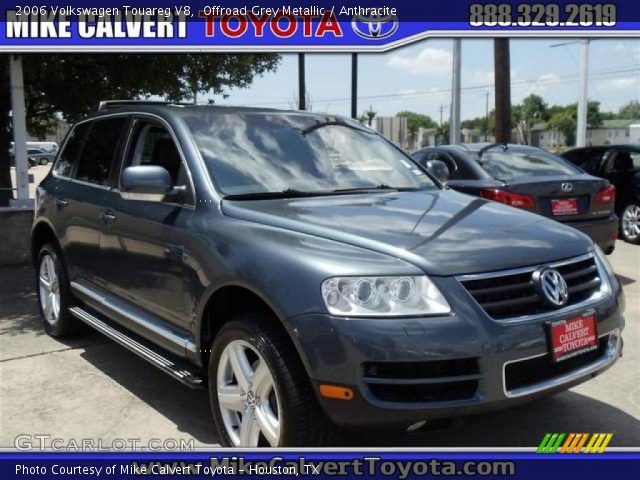 2006 Volkswagen Touareg V8 in Offroad Grey Metallic