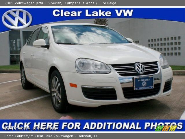 2005 Volkswagen Jetta 2.5 Sedan in Campanella White