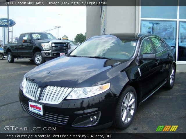 2011 Lincoln MKS AWD in Tuxedo Black Metallic