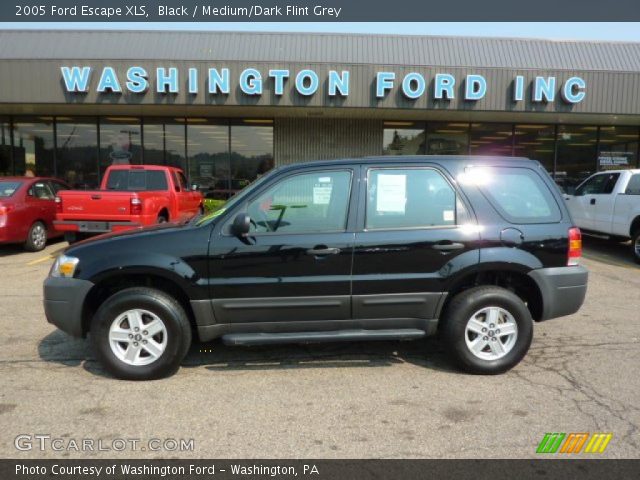 2005 Ford Escape XLS in Black