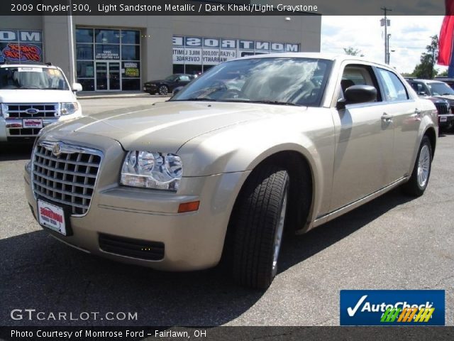 2009 Chrysler 300  in Light Sandstone Metallic