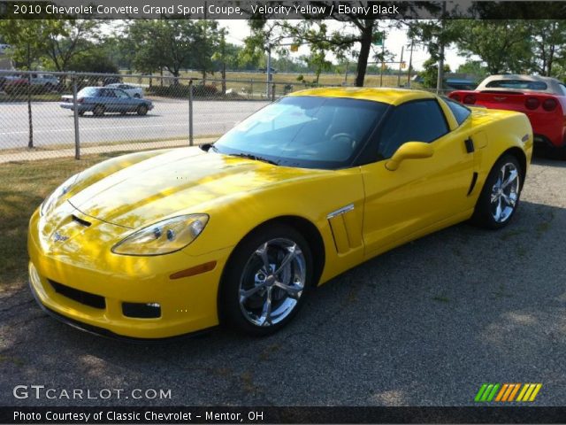 2010 Chevrolet Corvette Grand Sport Coupe in Velocity Yellow