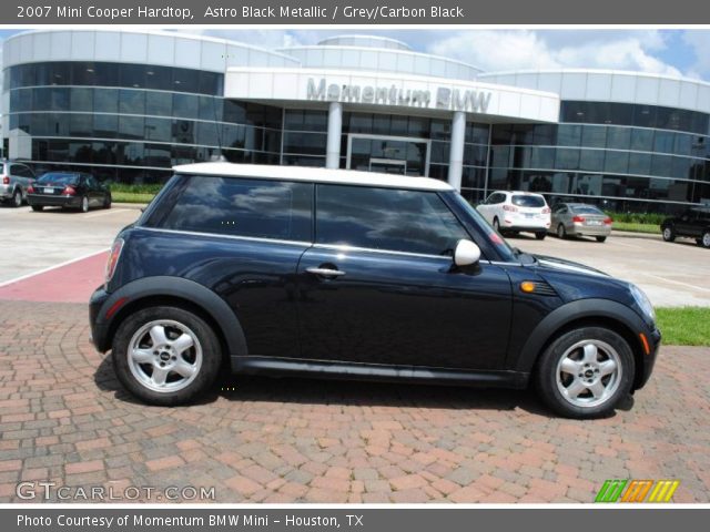 2007 Mini Cooper Hardtop in Astro Black Metallic