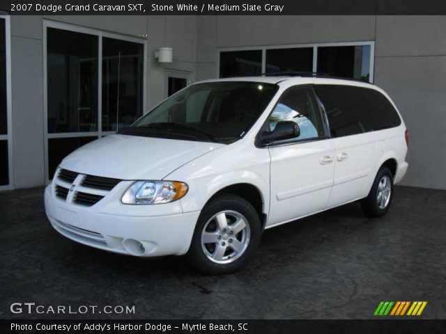 2007 Dodge Grand Caravan SXT in Stone White