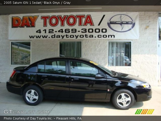 2005 Saturn ION 1 Sedan in Black Onyx