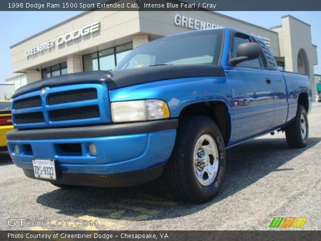 1998 Dodge Ram 1500 Sport Extended Cab in Intense Blue Pearl