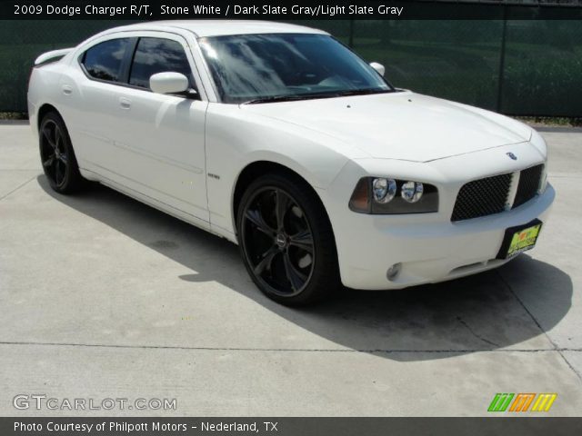 2009 Dodge Charger R/T in Stone White