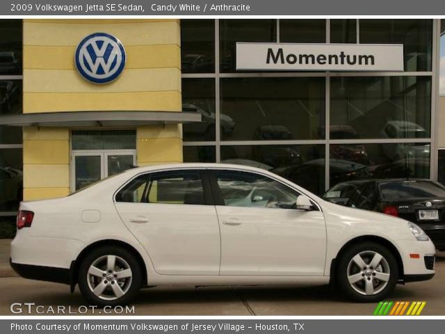 2009 Volkswagen Jetta SE Sedan in Candy White