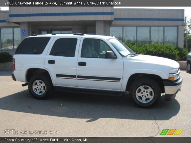 2005 Chevrolet Tahoe LS 4x4 in Summit White