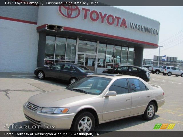 1997 Toyota Camry LE in Cashmere Beige Metallic