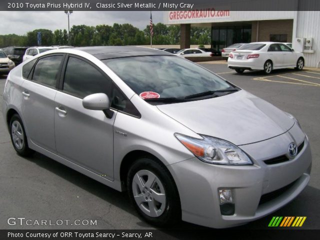 2010 Toyota Prius Hybrid IV in Classic Silver Metallic