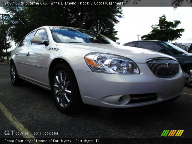 2007 Buick Lucerne CXS in White Diamond Tricoat