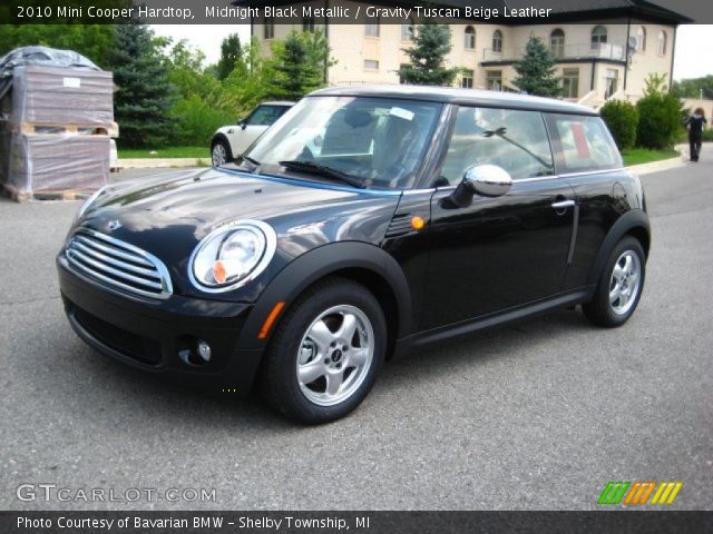 2010 Mini Cooper Hardtop in Midnight Black Metallic